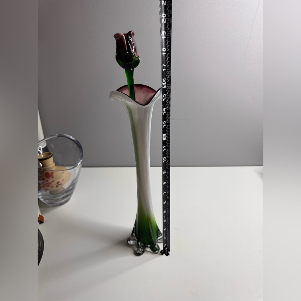 Vintage Style Jack in the Pulpit Art Glass Vase Calla
Lily Purple Green - Picture 15 of 17